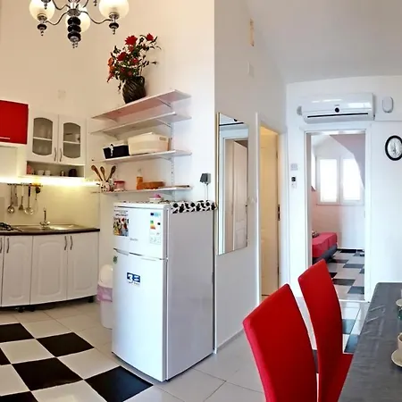 Apartment Holiday Apartment In Vodice With Sea View, Terrace, Air Conditioning, Wifi 145-4